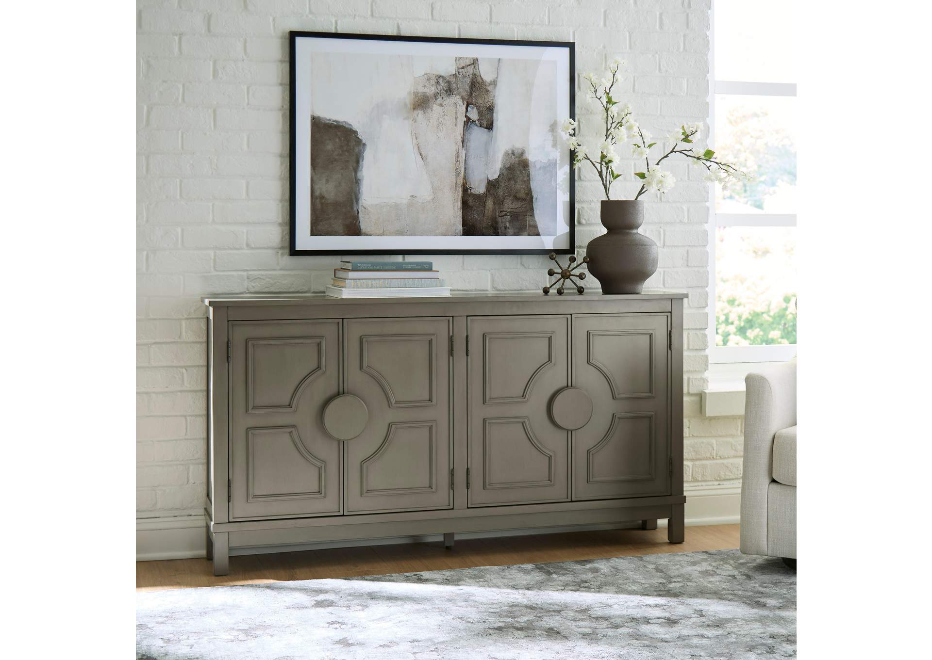 Darlock Accent Cabinet image 3