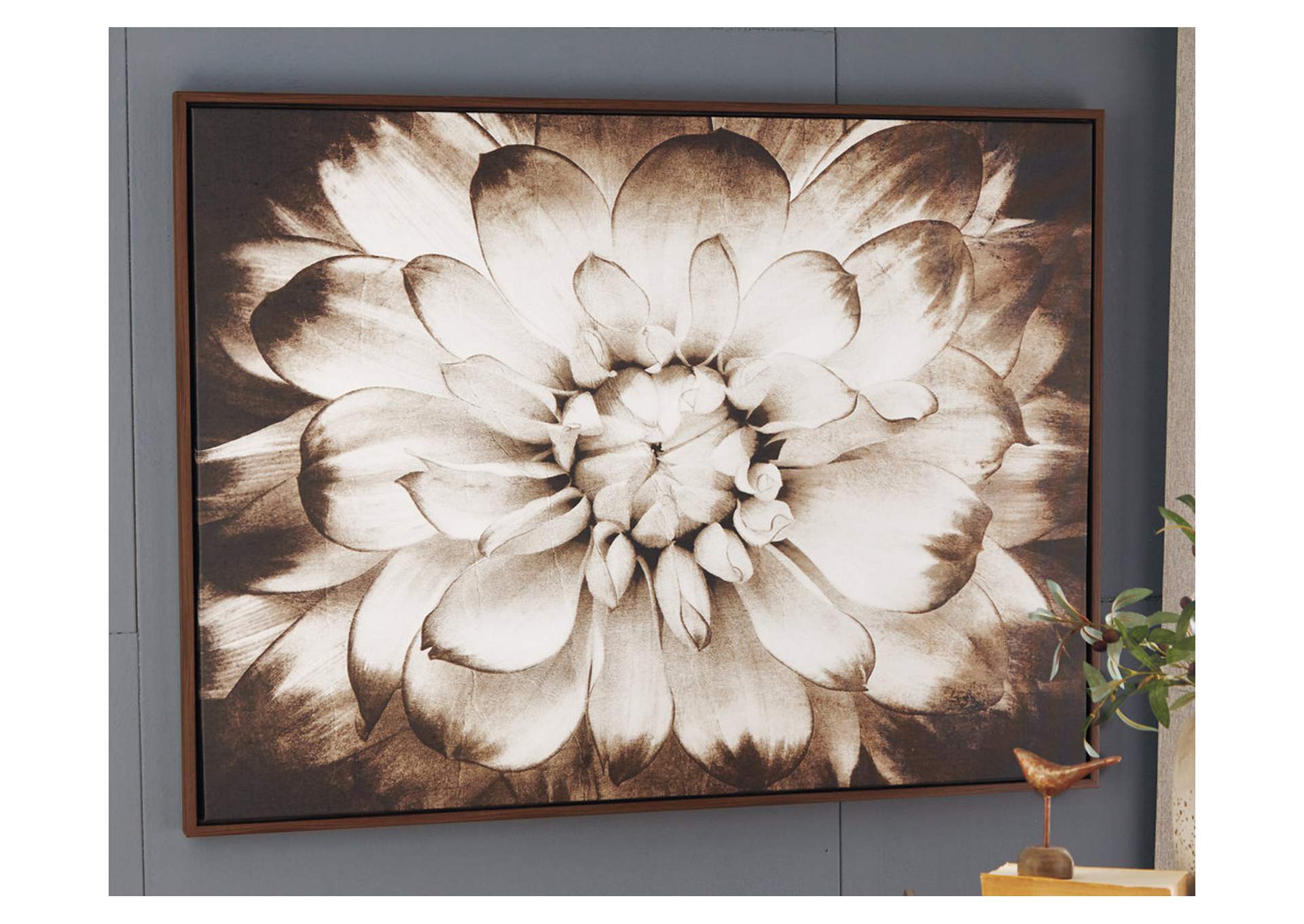 Phiala Wall Art image 2