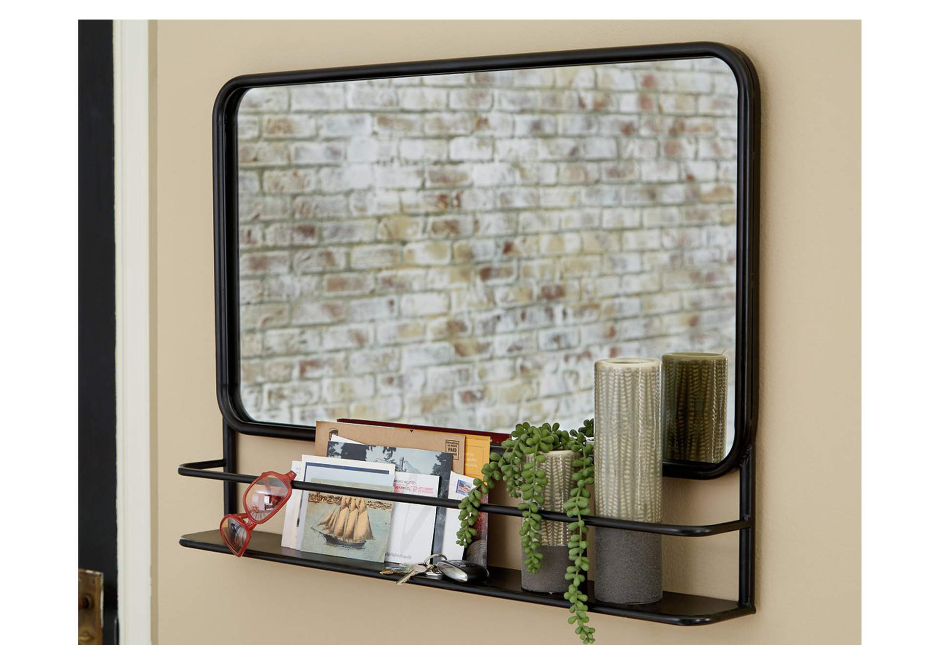 Ebba Accent Mirror image 2