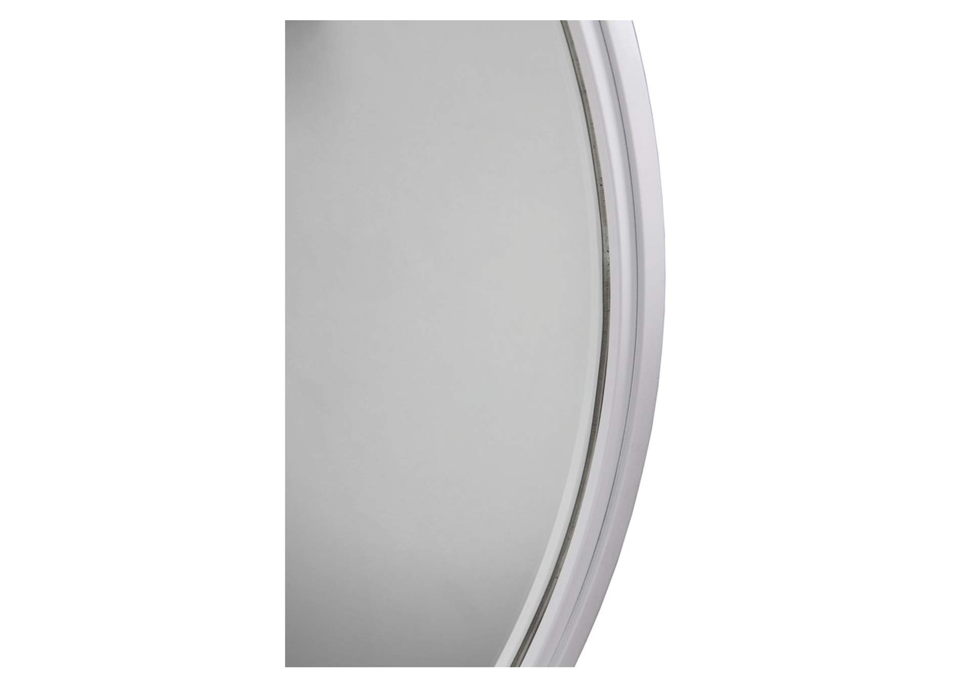 Brocky Accent Mirror image 5