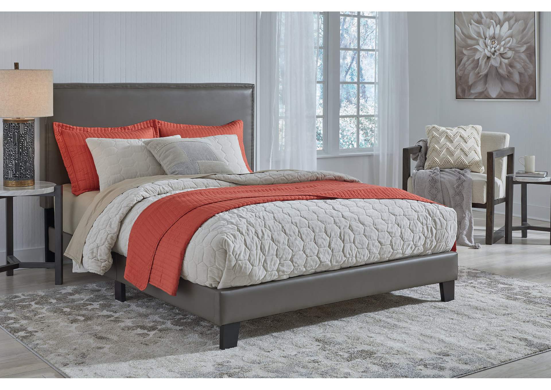 Mesling Queen Upholstered Bed image 2
