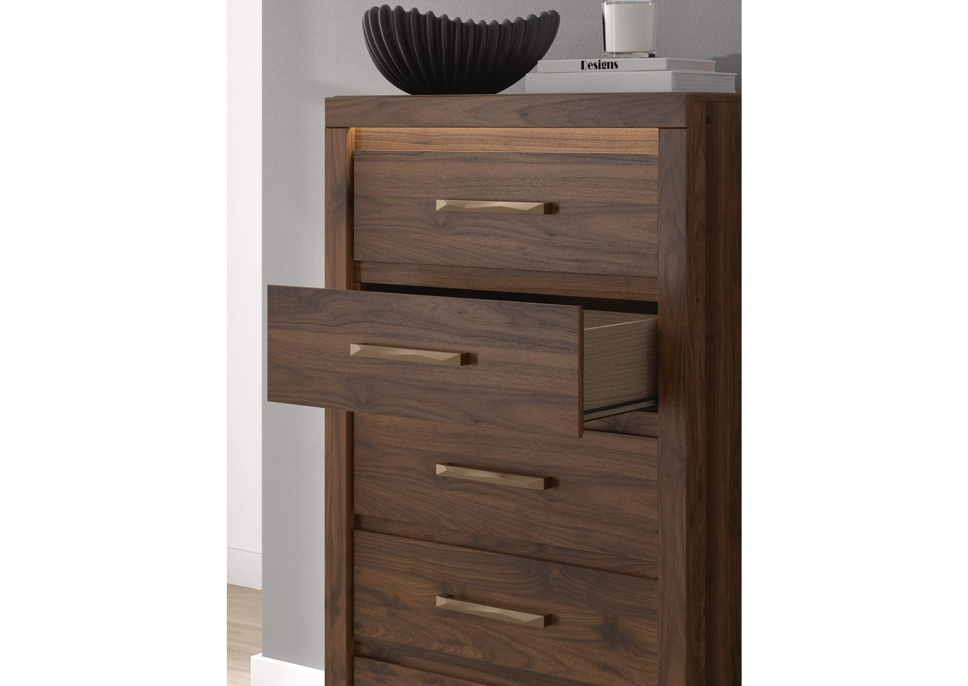 Janfyn Chest of Drawers image 7