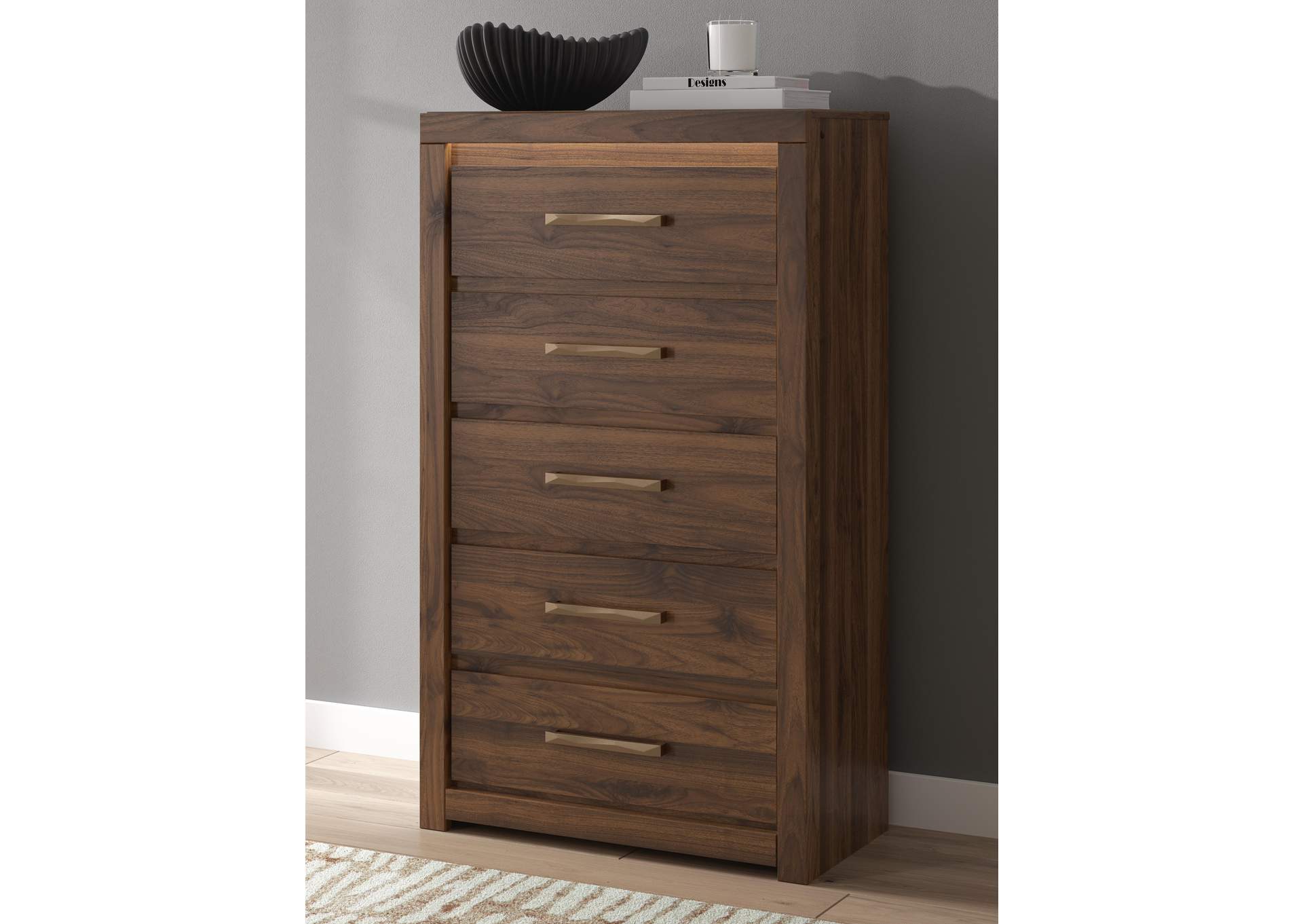 Janfyn Chest of Drawers image 2