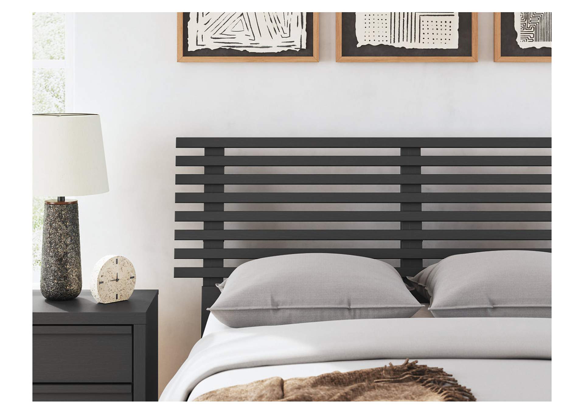 Danziar Full Slat Panel Bed image 11