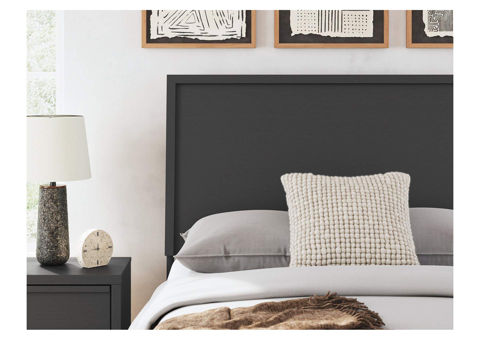 Danziar Full Panel Bed image 12