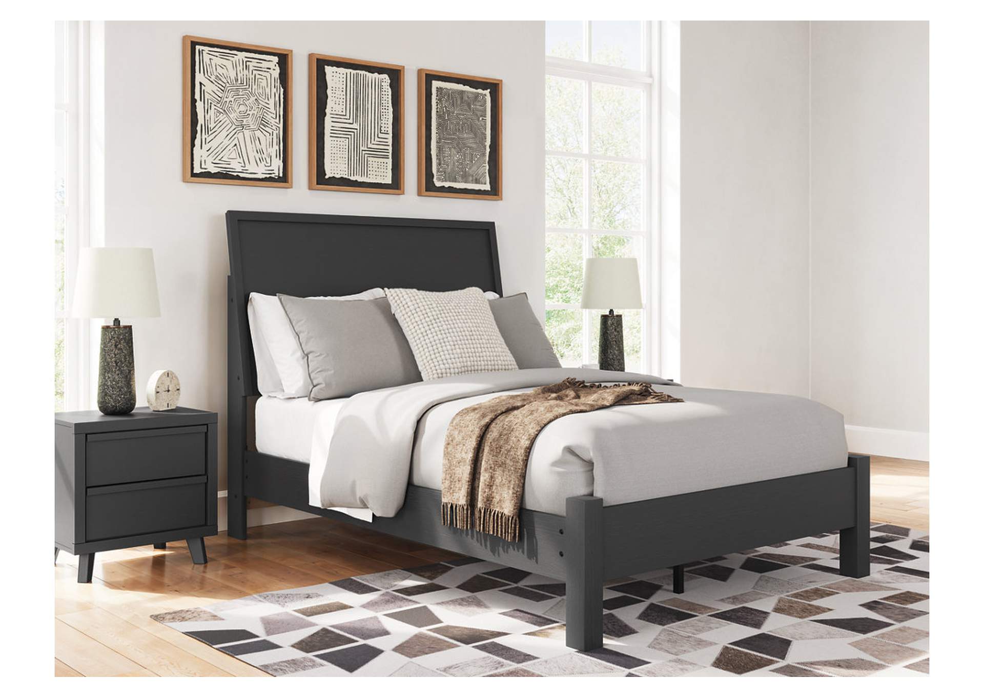 Danziar Full Panel Bed image 2