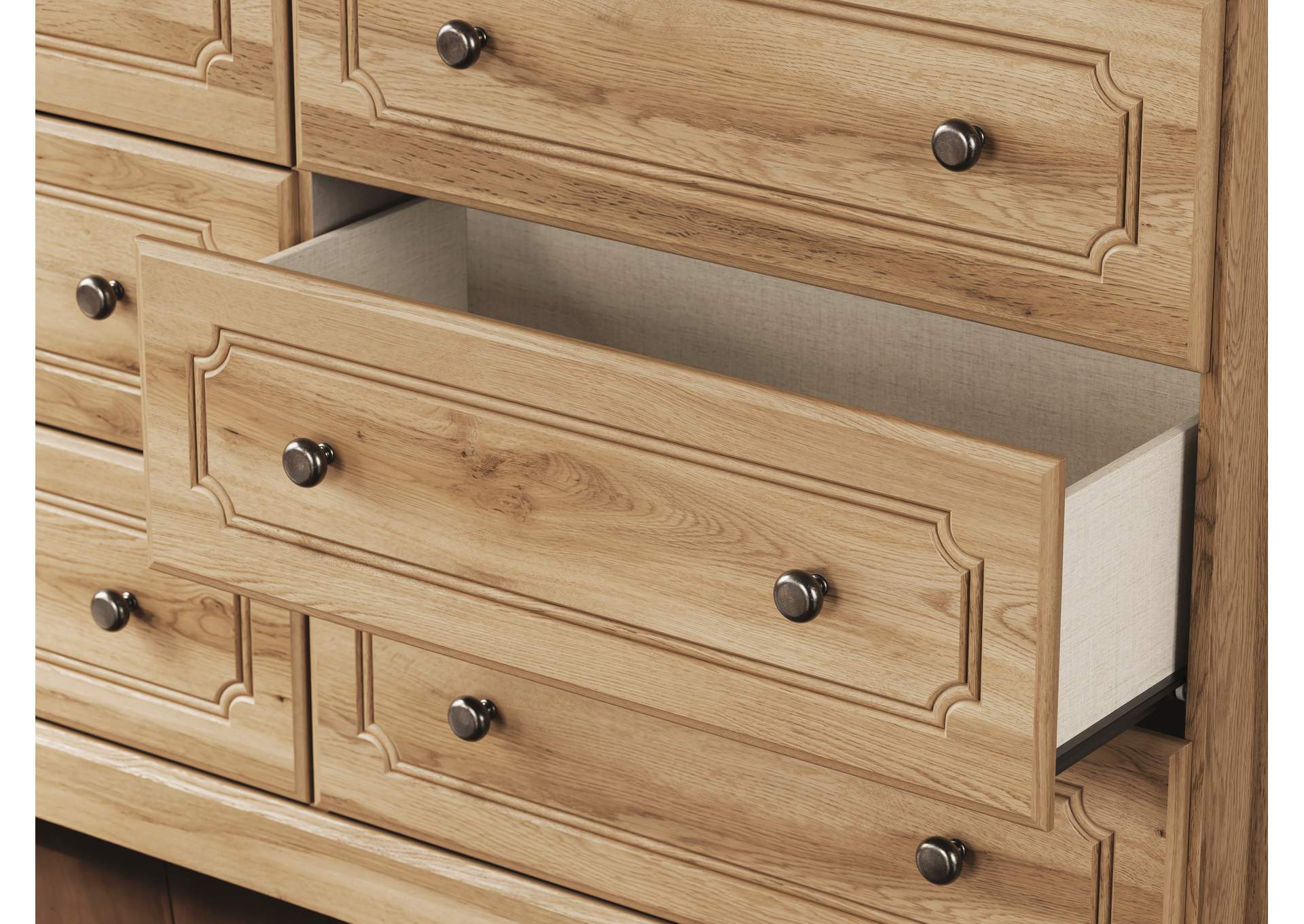 Galletyn Dresser image 11