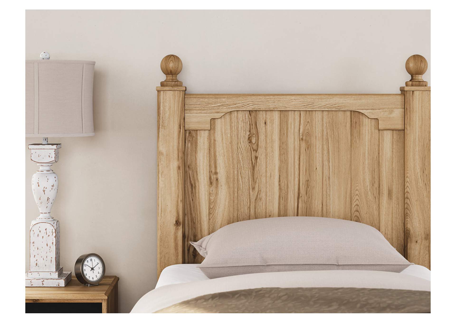 Galletyn Twin Panel Bed with Mirrored Dresser image 5