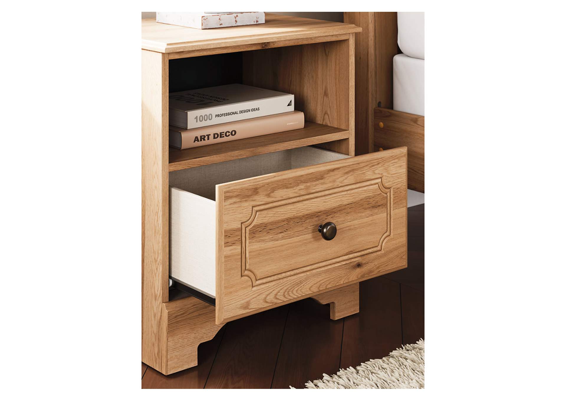 Galletyn Full Panel Bed with Mirrored Dresser and Nightstand image 5
