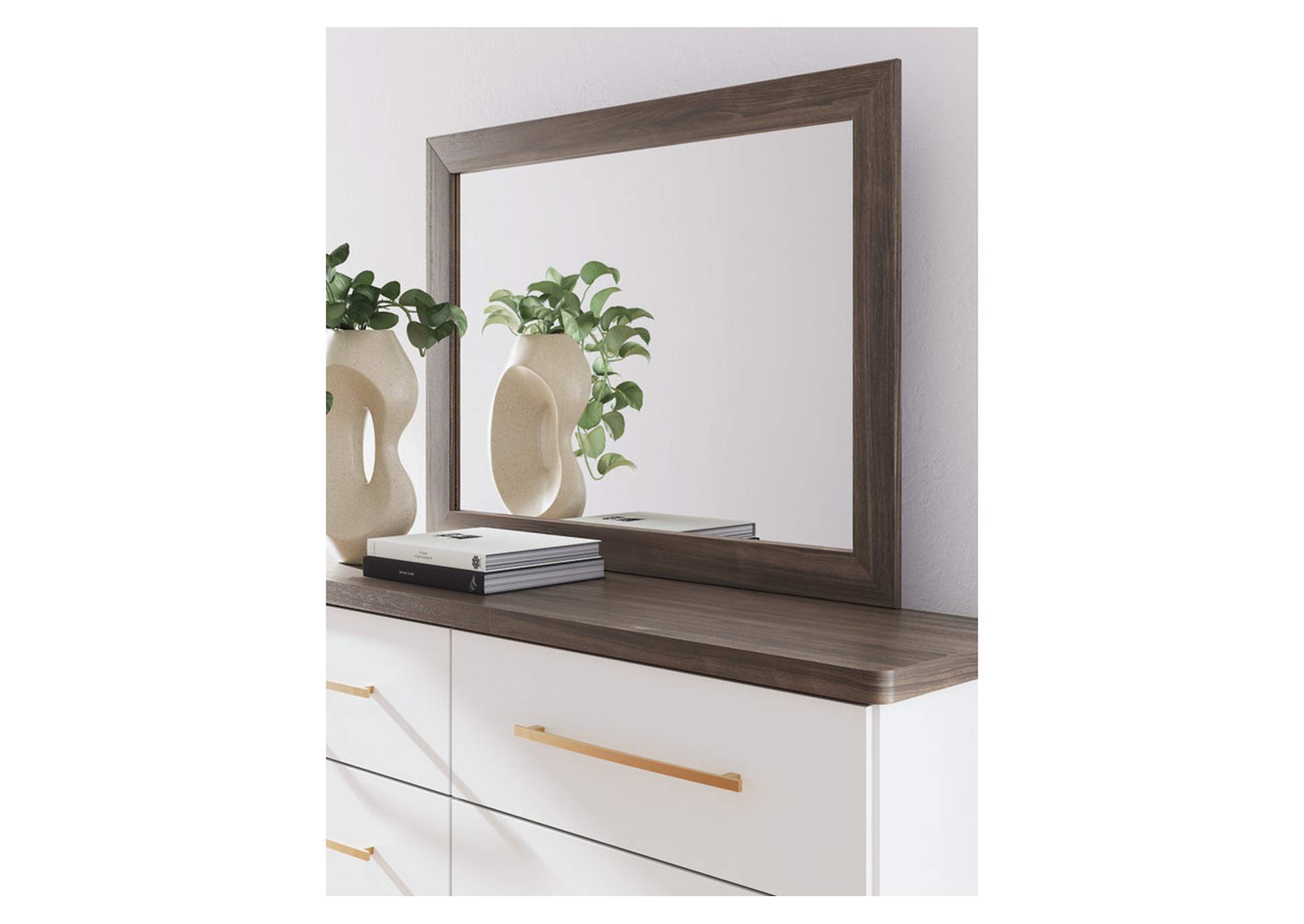 Kendanport Dresser and Mirror image 9