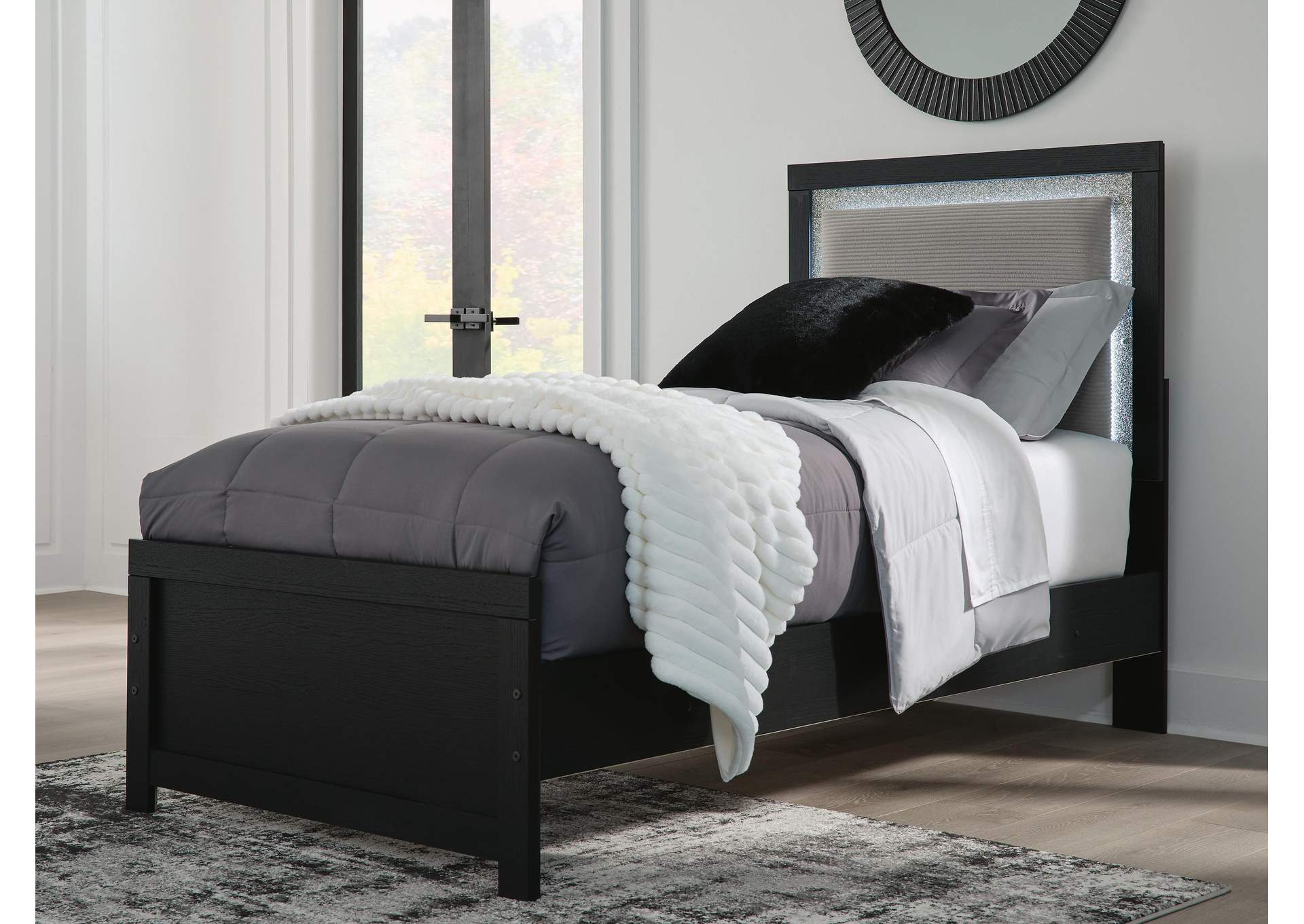 Maeling Twin Upholstered Panel Bed image 2
