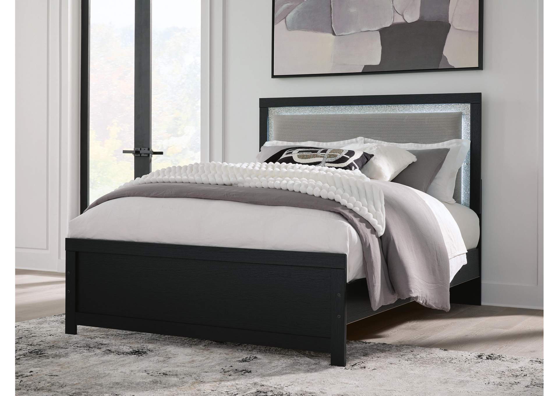 Maeling Queen Upholstered Panel Bed image 2