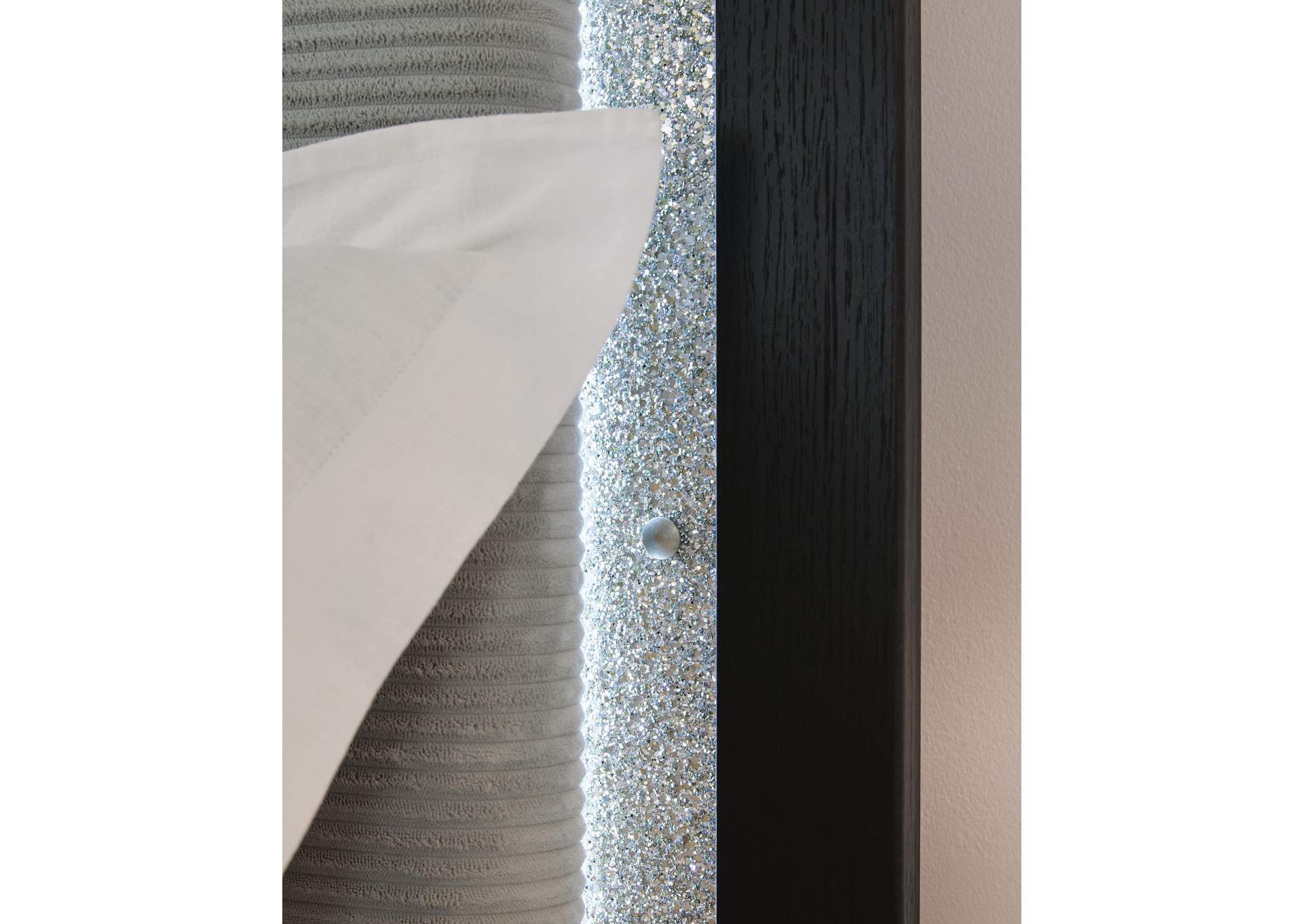Maeling King Upholstered Panel Bed image 6