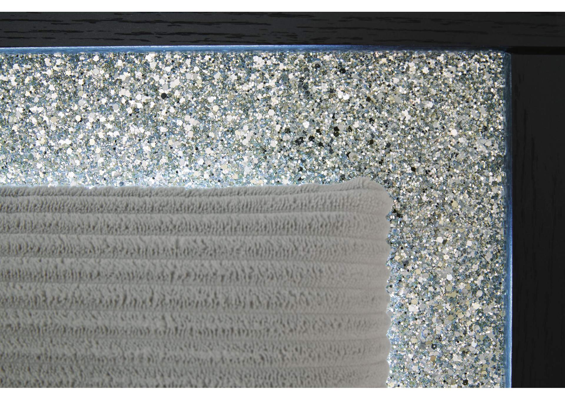 Maeling Queen Upholstered Panel Bed image 7