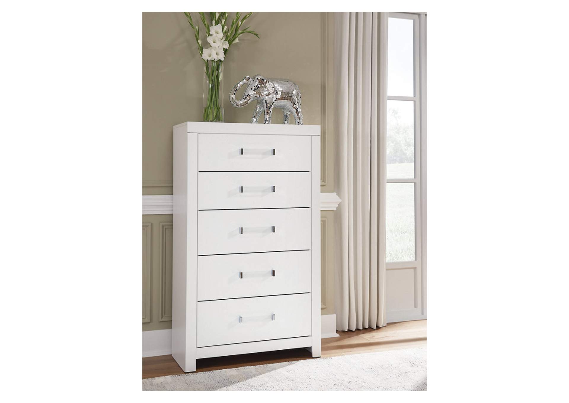 Maeling Chest of Drawers image 2