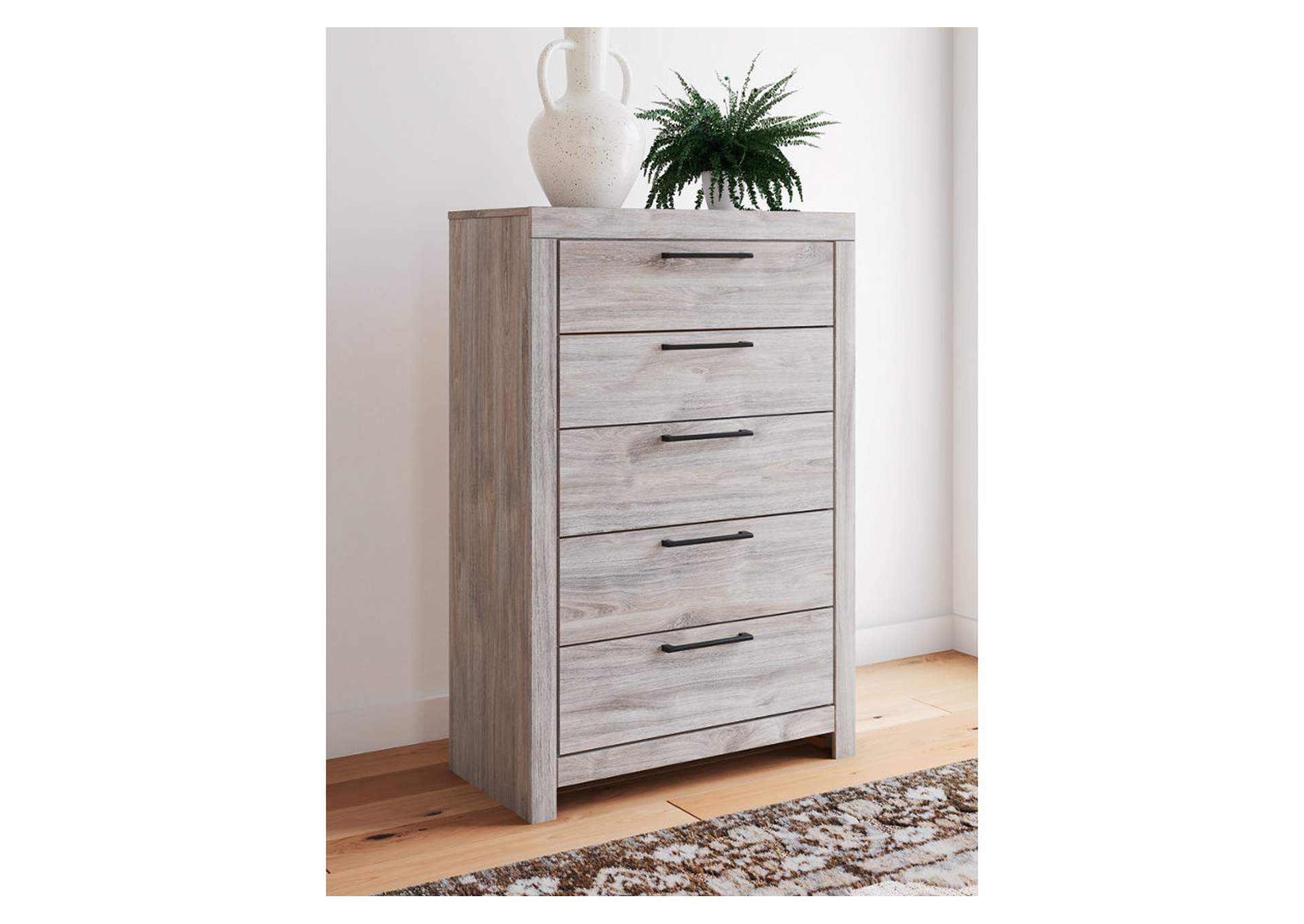 Broachmyn Chest of Drawers image 2