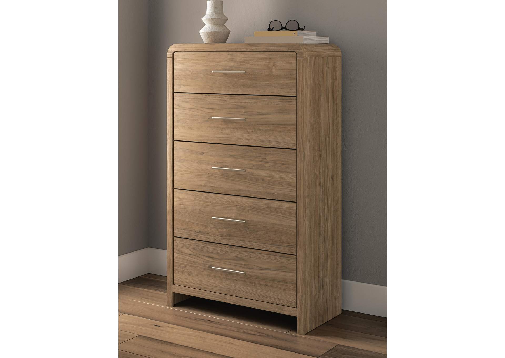 Gramburg Chest of Drawers image 2