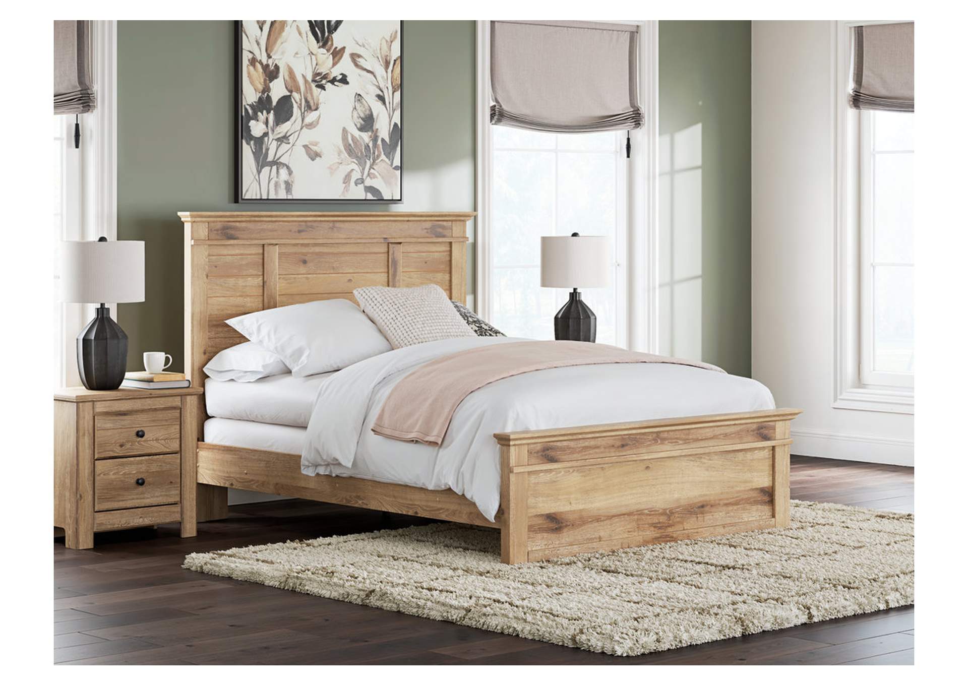 Makidern Queen Panel Bed image 2