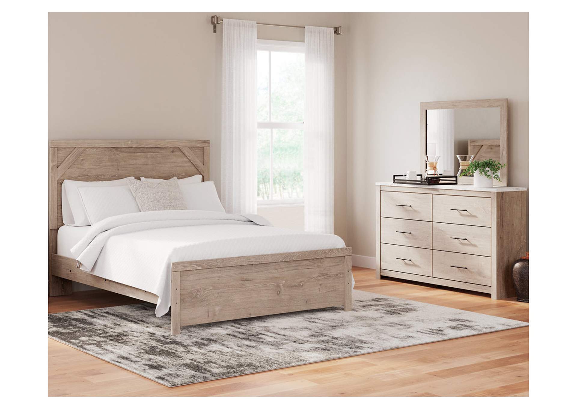 Senniberg Queen Panel Bed with Mirrored Dresser
