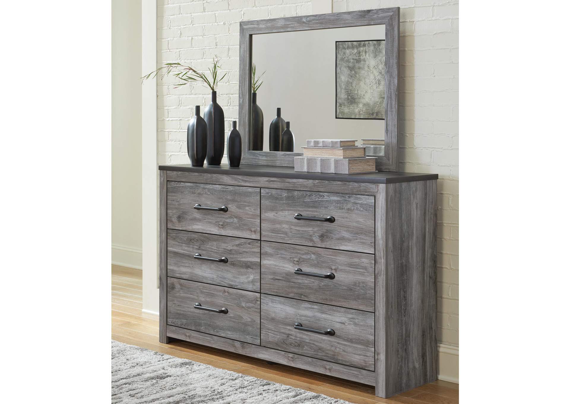Bronyan Dresser and Mirror image 3