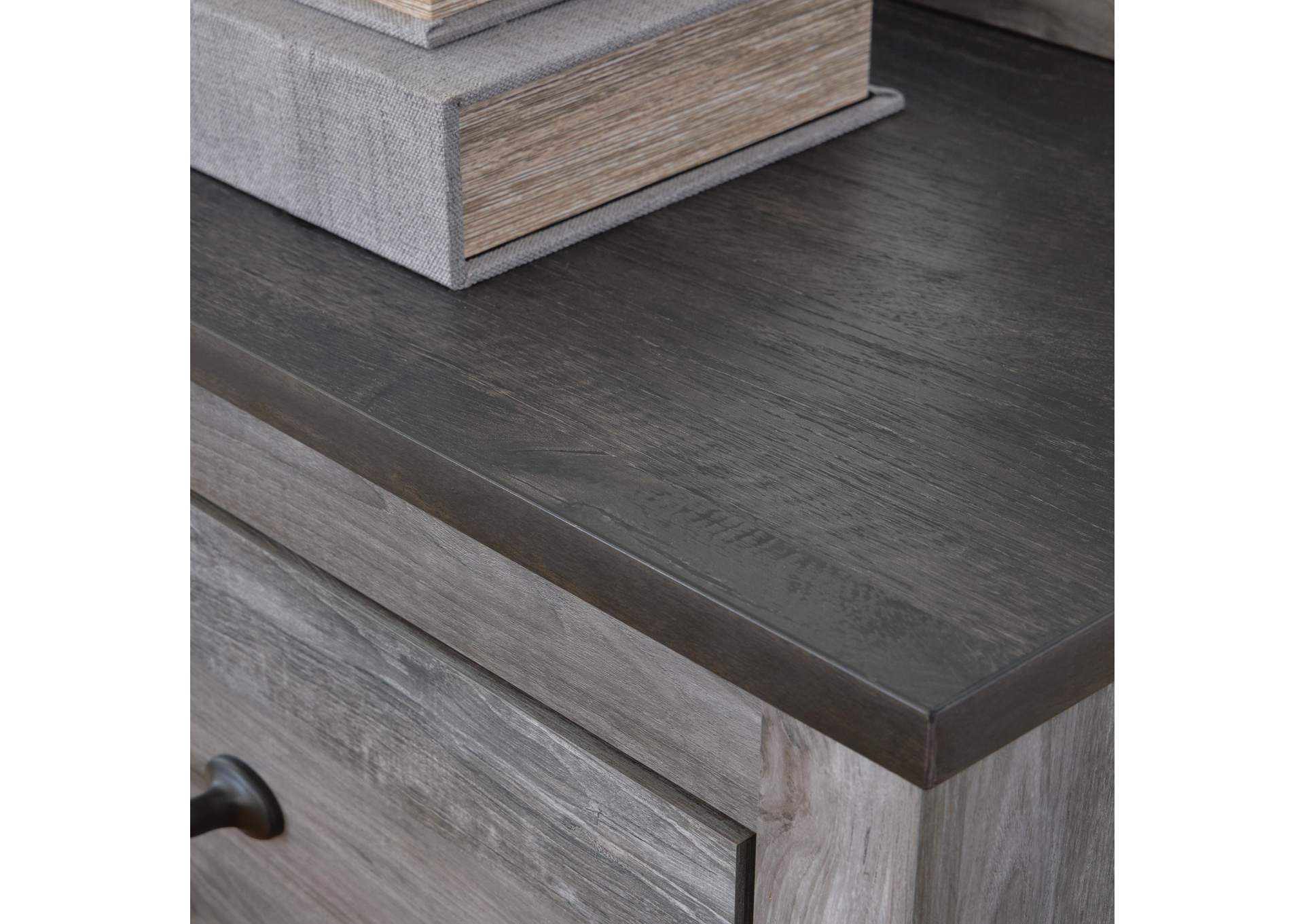 Bronyan Dresser and Mirror image 4