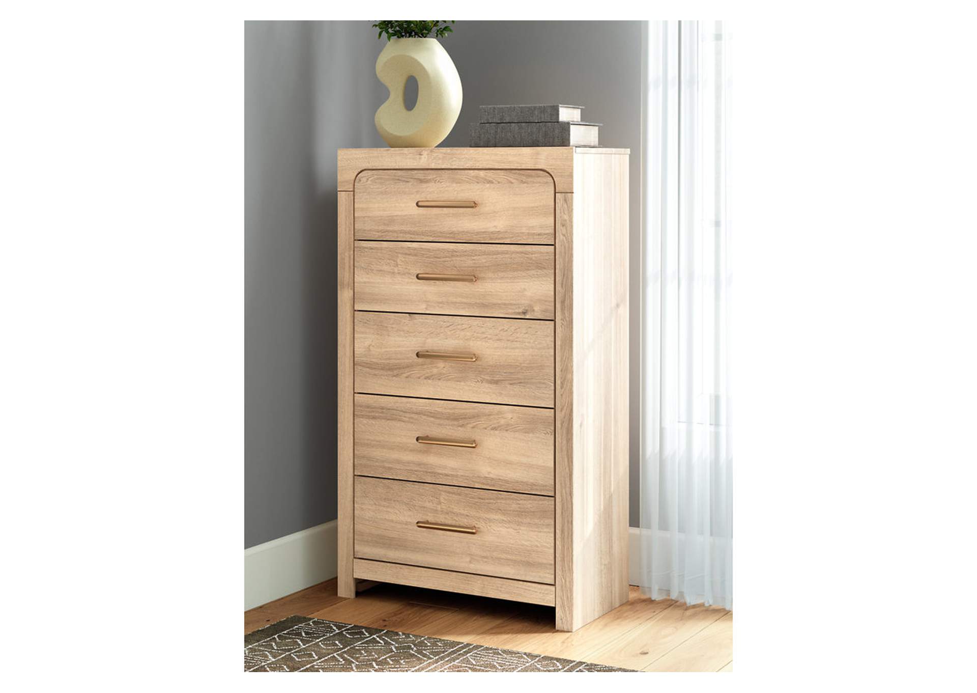 Kinlanni Chest of Drawers image 3