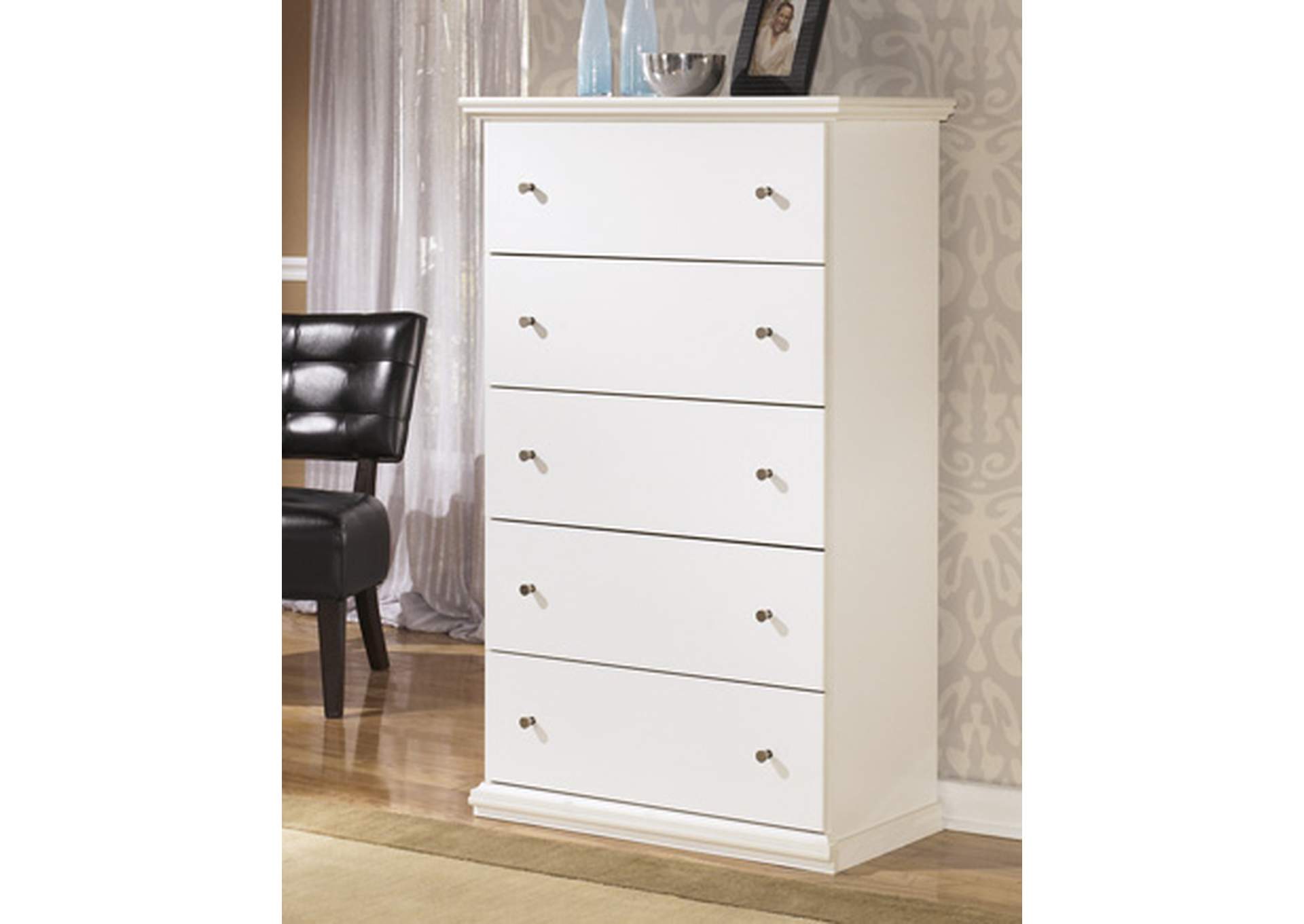 Bostwick Shoals Chest of Drawers image 5