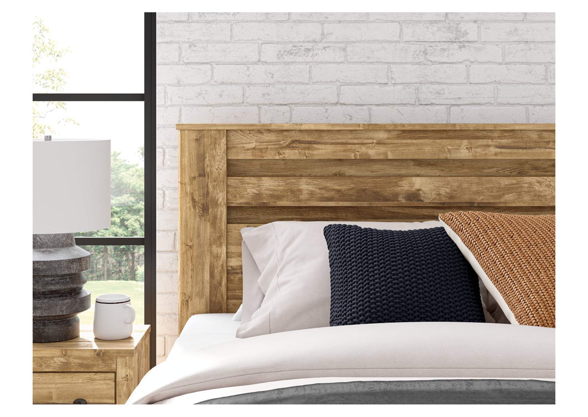 Maystonna Queen Panel Bed image 9