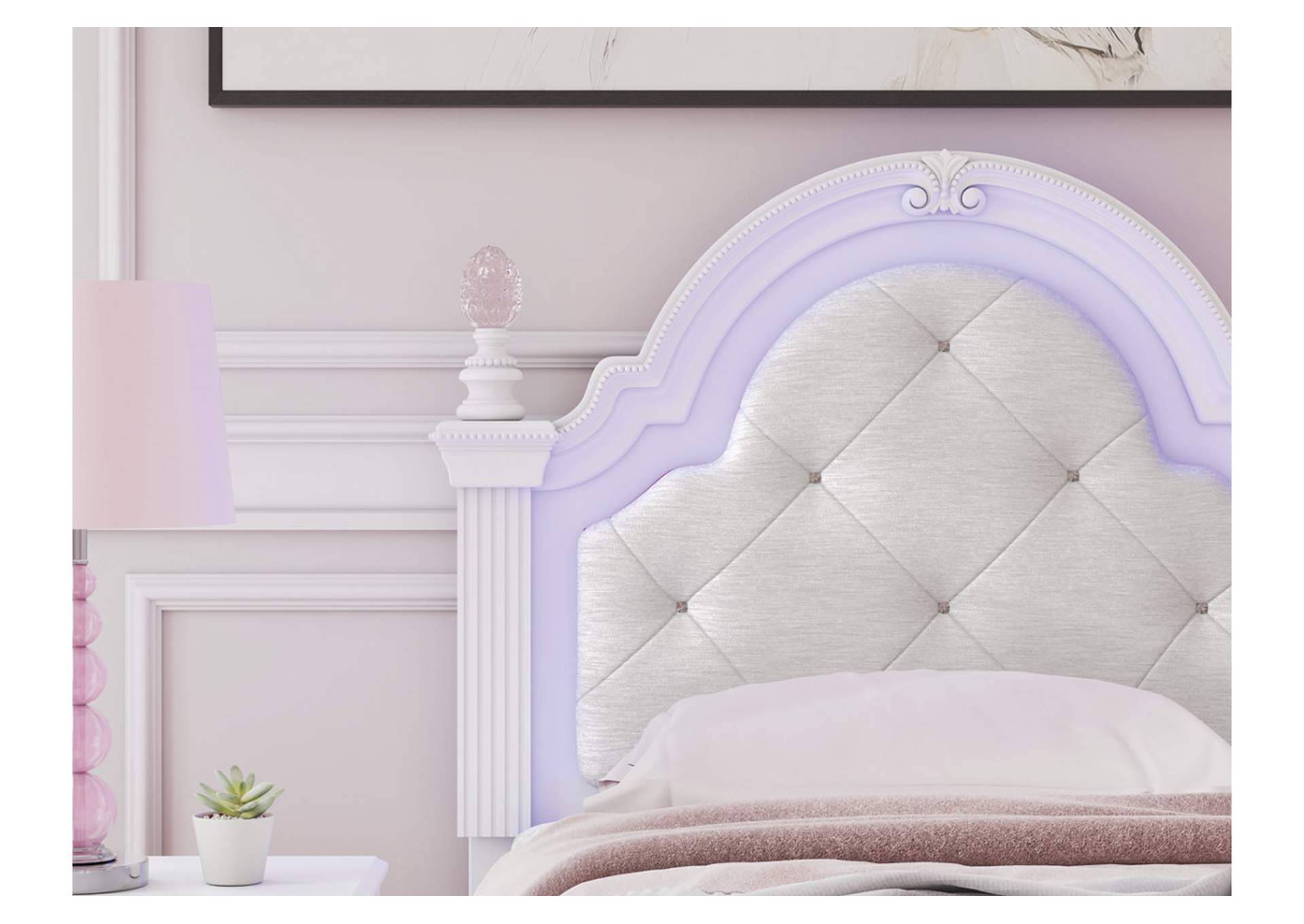 Kozlani Twin Upholstered Panel Headboard image 5