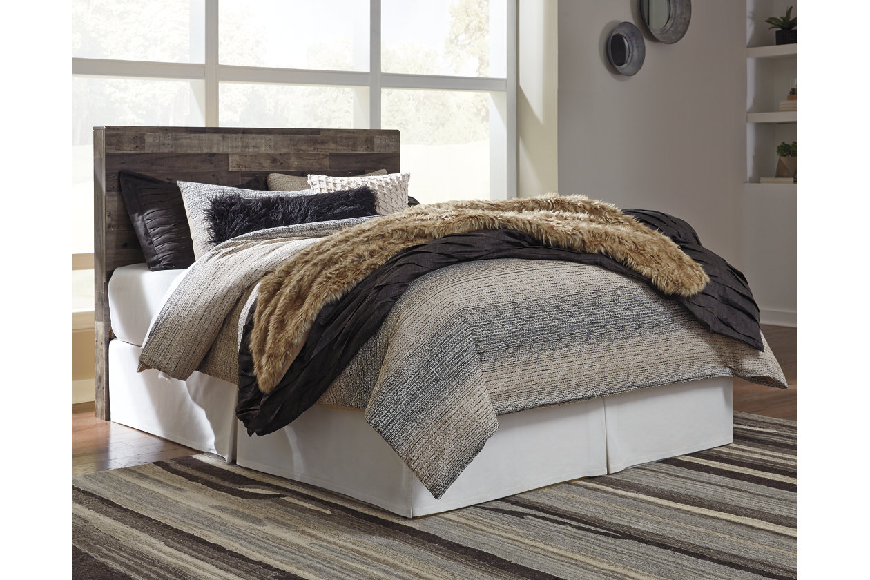 Derekson Queen/Full Panel Headboard Bed with Dresser