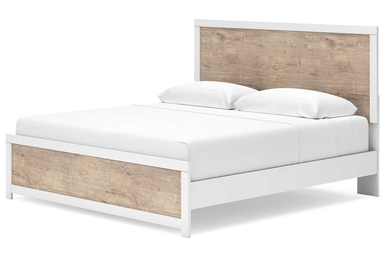 Charbitt King Panel Bed