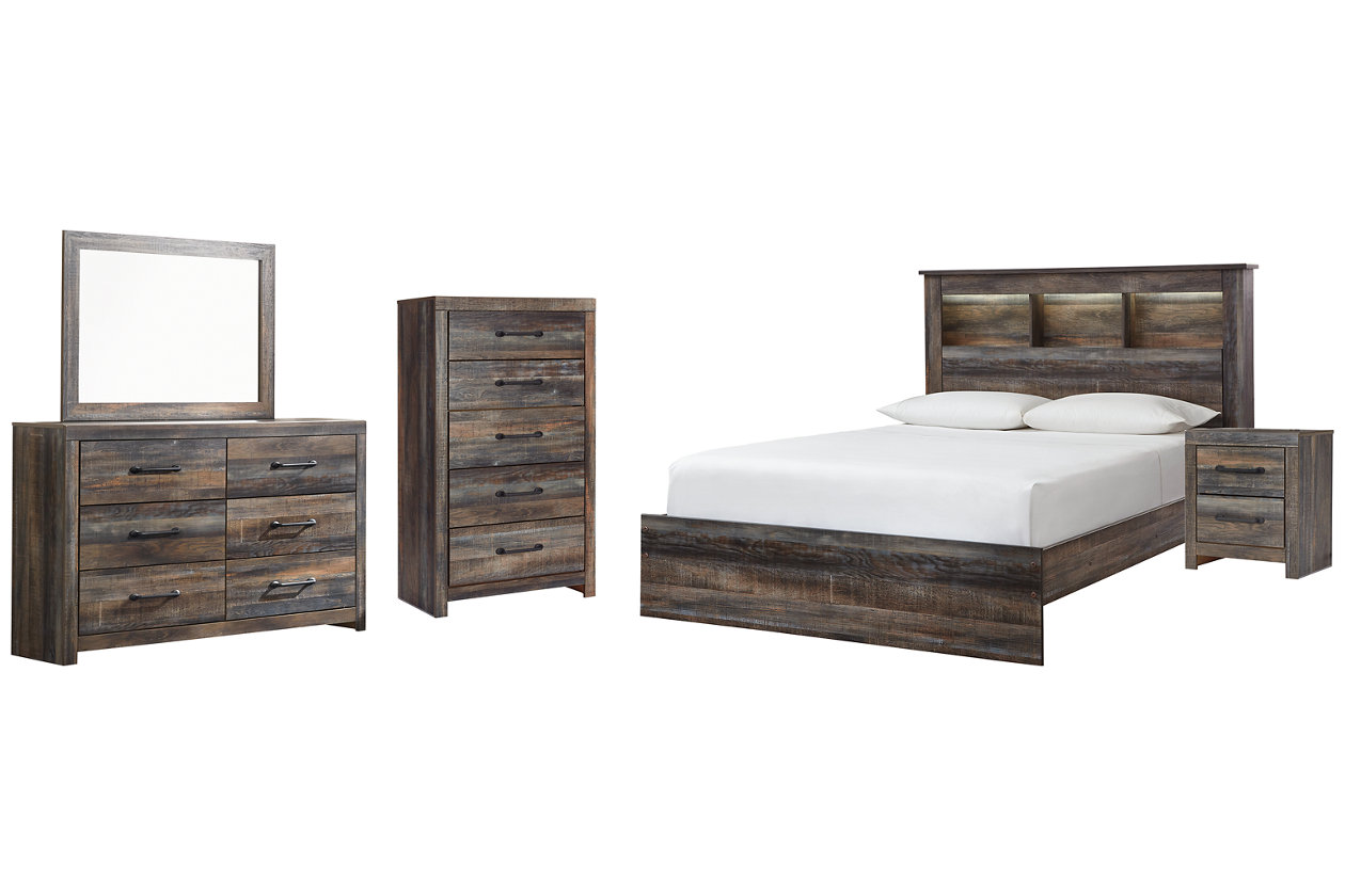 Drystan Queen Bookcase Bed with Mirrored Dresser, Chest and Nightstand