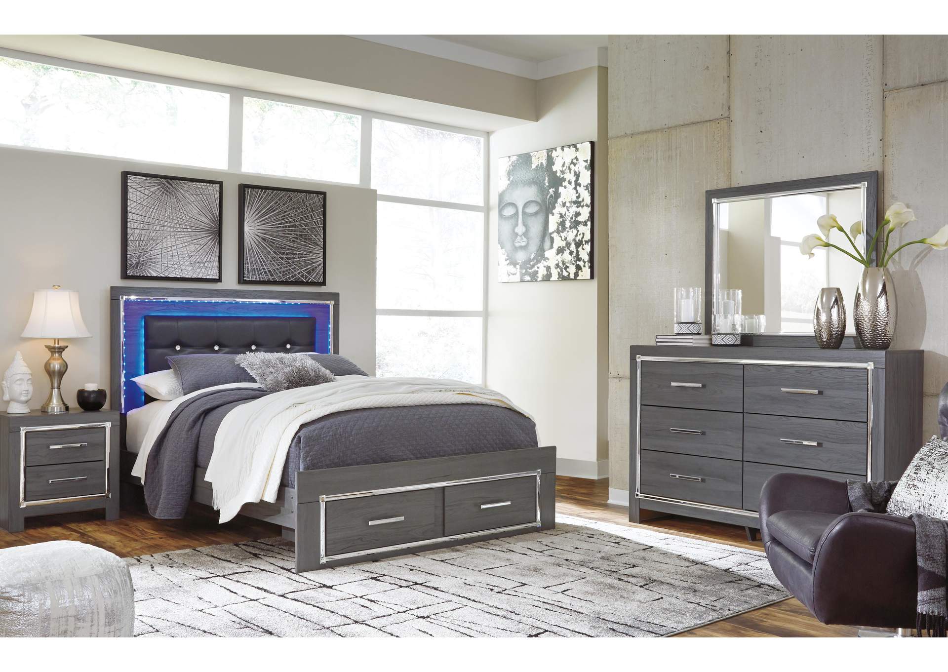 Lodanna Queen Panel Bed with 2 Storage Drawers with Mirrored Dresser image 3