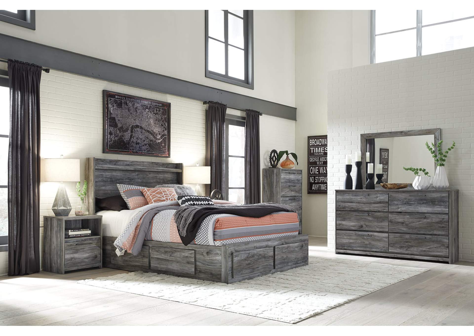Baystorm King Panel Bed with 4 Storage Drawers image 4