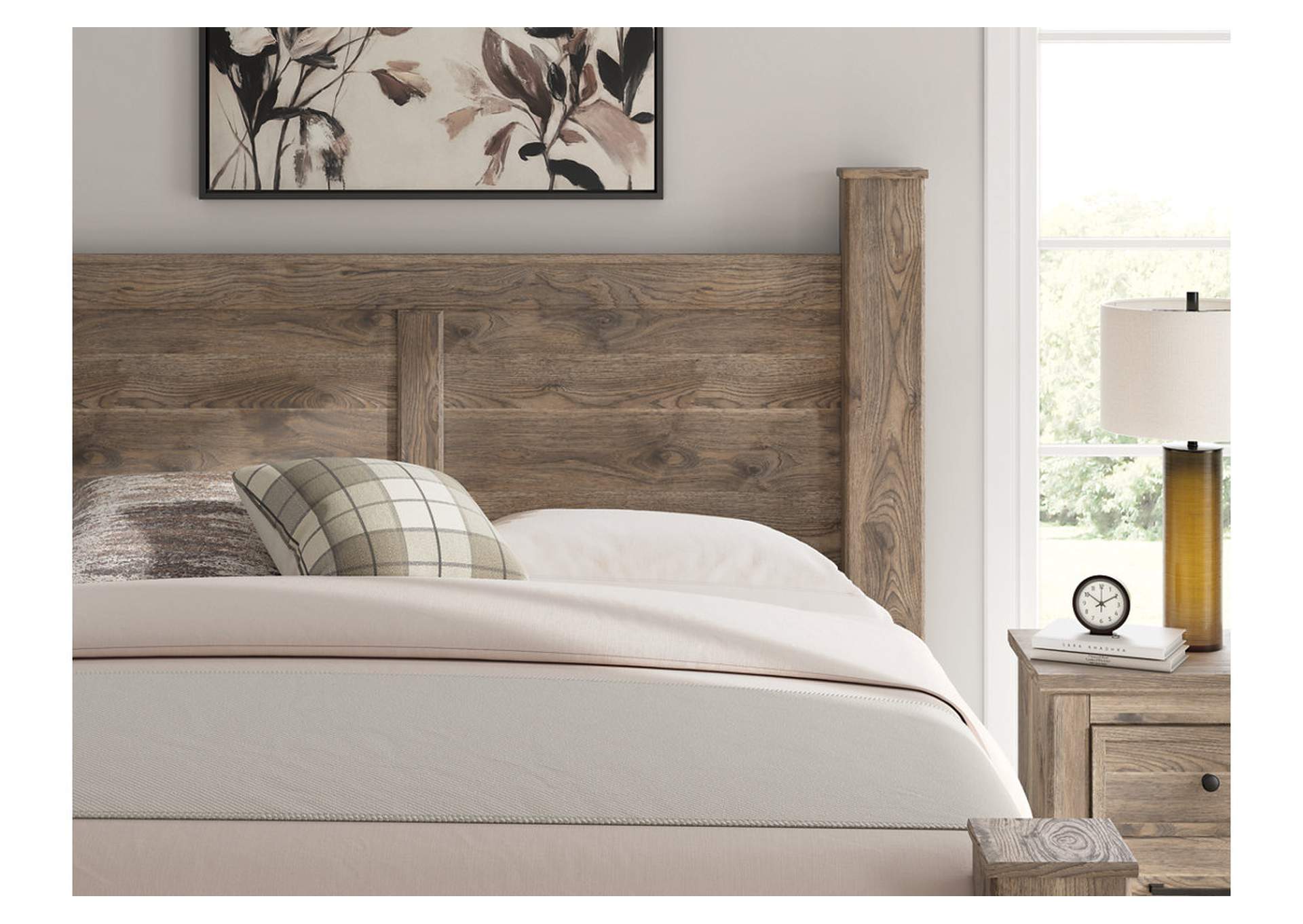 Rusticott King Poster Bed, Dresser, Mirror and Nightstand image 9