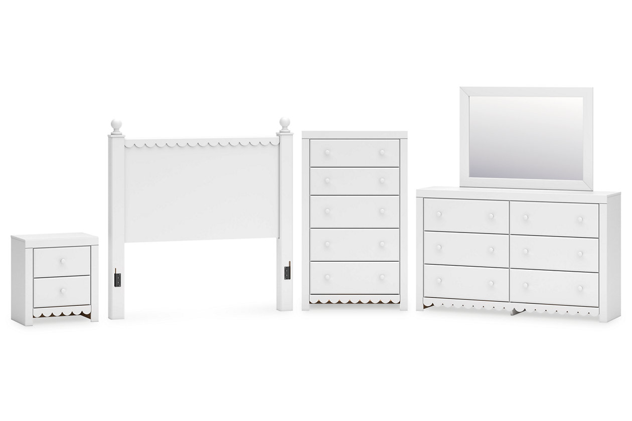 Mollviney Full Panel Headboard with Mirrored Dresser, Chest and Nightstand