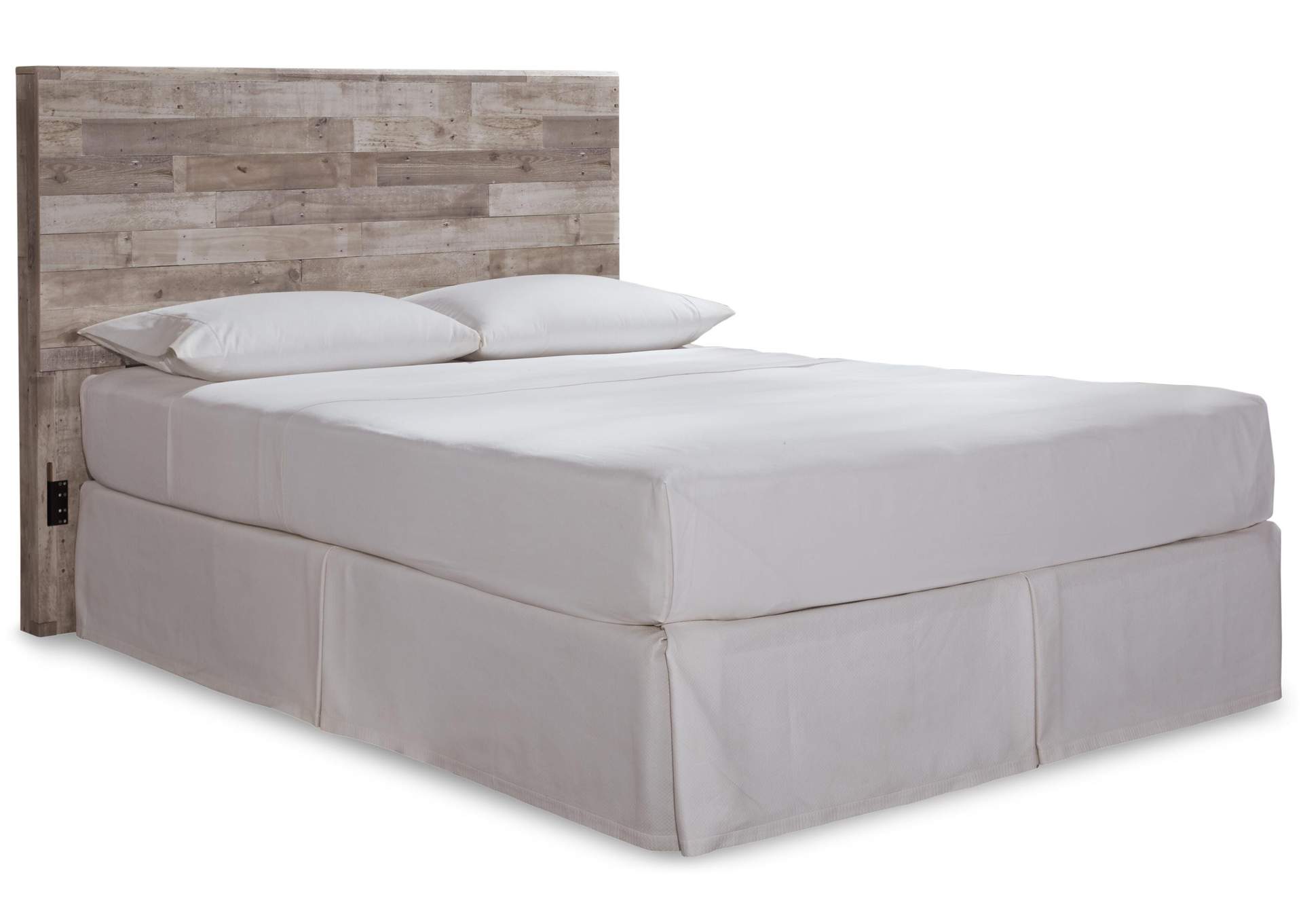 Effie Queen/Full Panel Headboard Bed with Mirrored Dresser and 2 Nightstands image 2