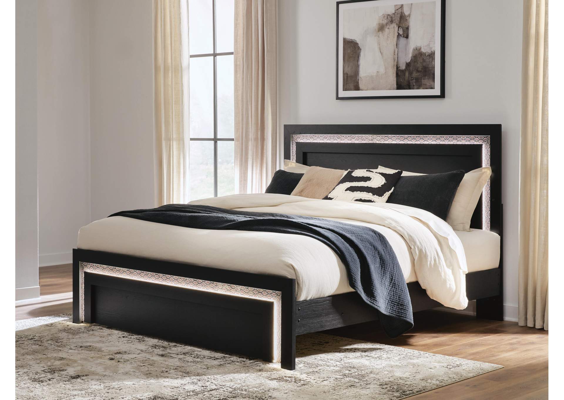 Shoralli Queen Panel Bed image 2