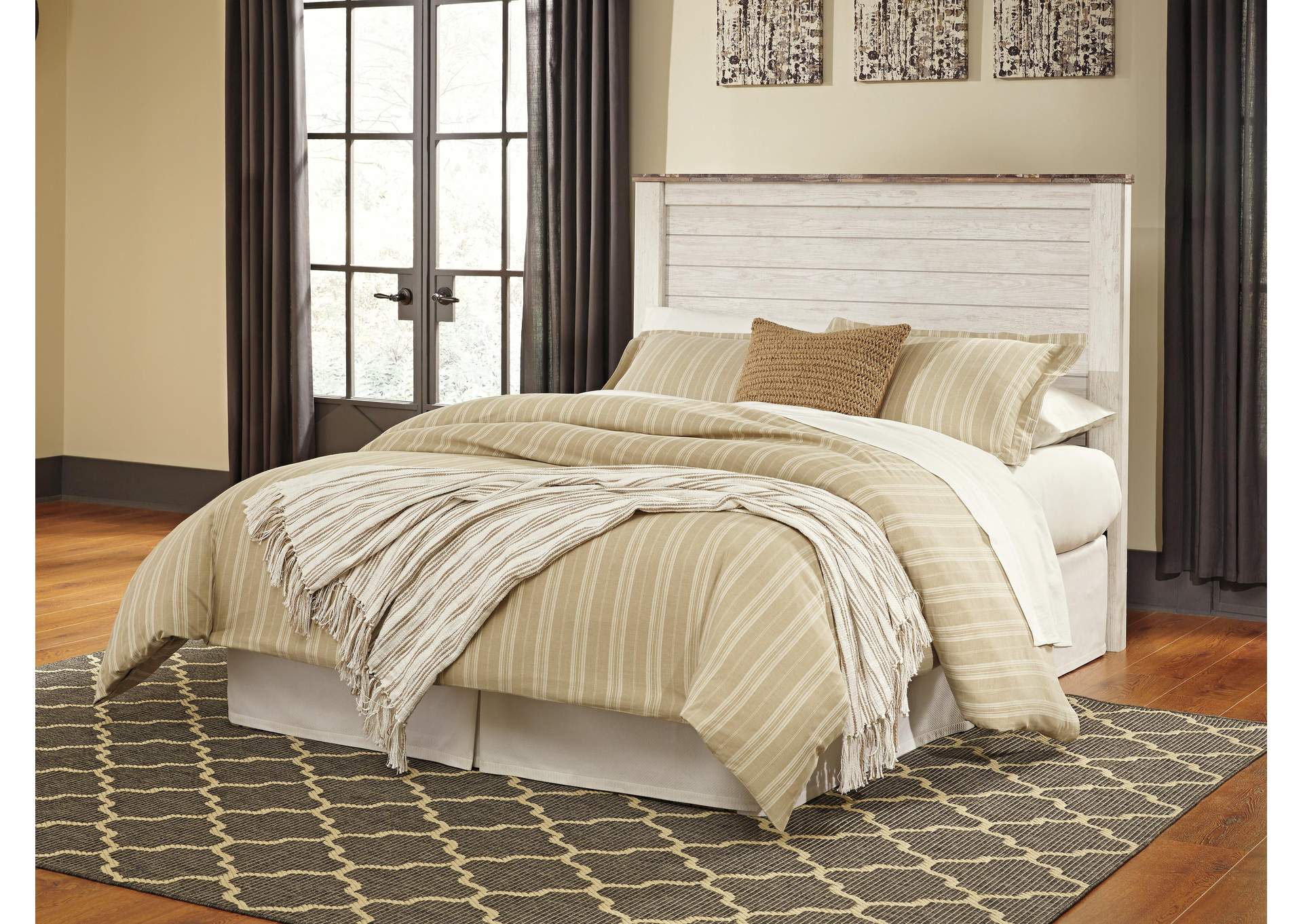 Willowton Queen Panel Headboard image 8