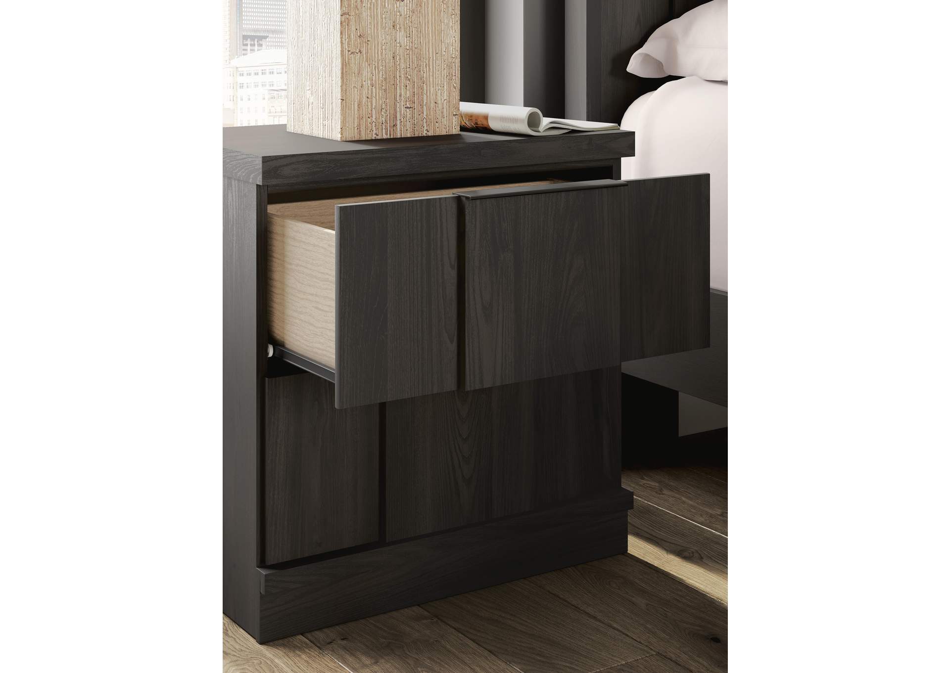 Shaehartin Nightstand image 10