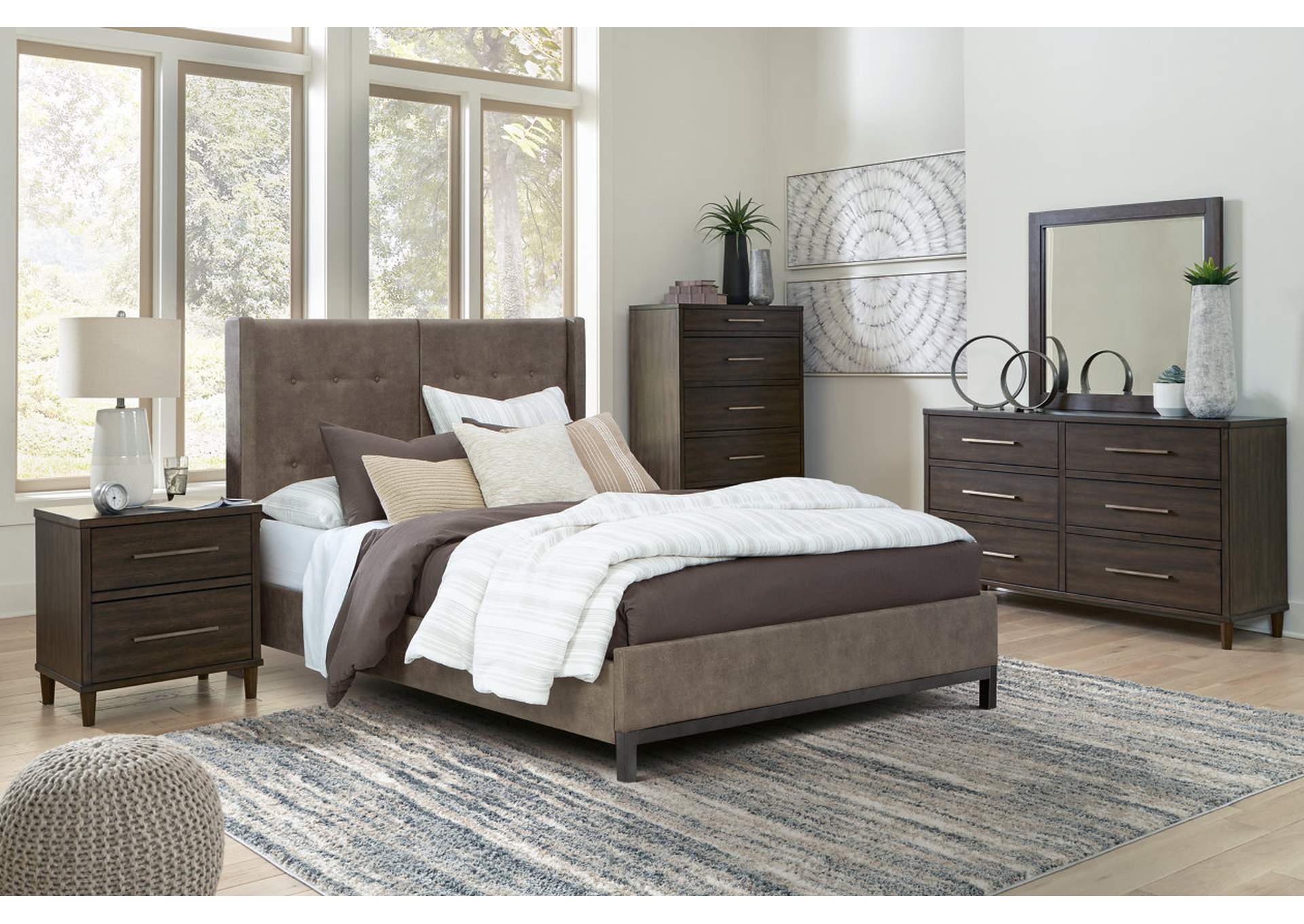 Wittland Queen Upholstered Panel Bed image 7