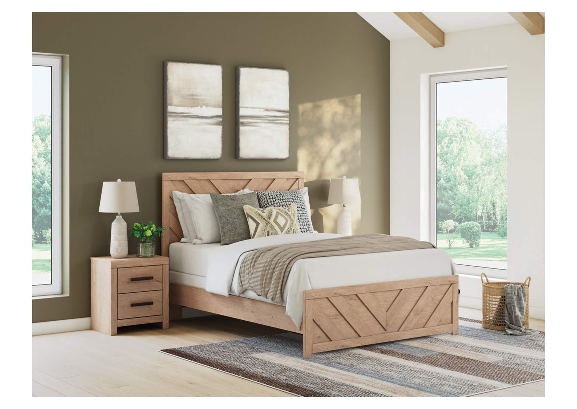 Sanginlane Queen Panel Bed