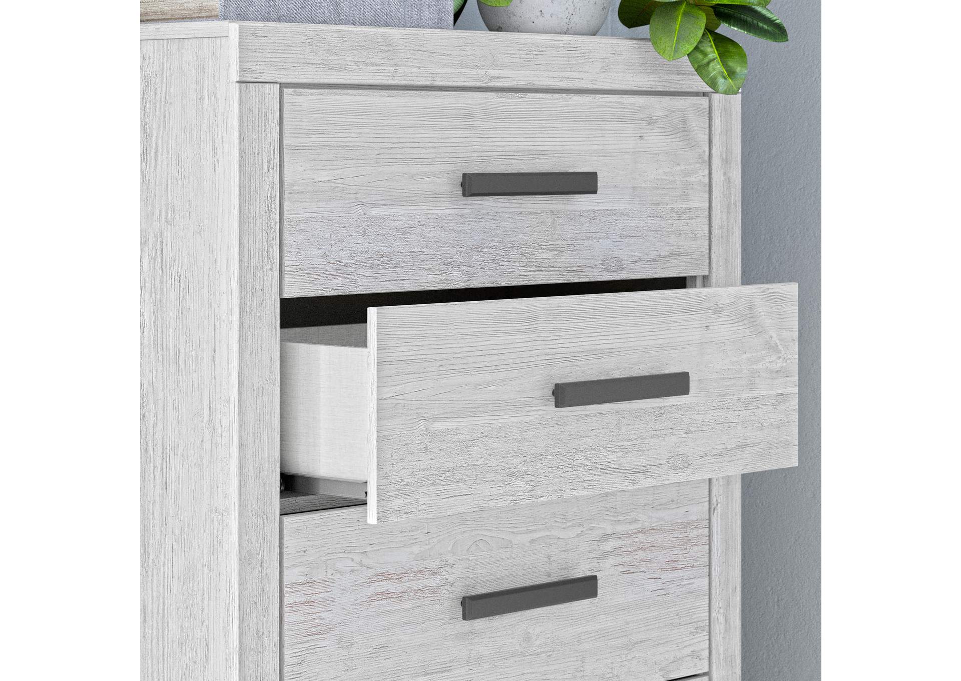 Cayboni Chest of Drawers image 4
