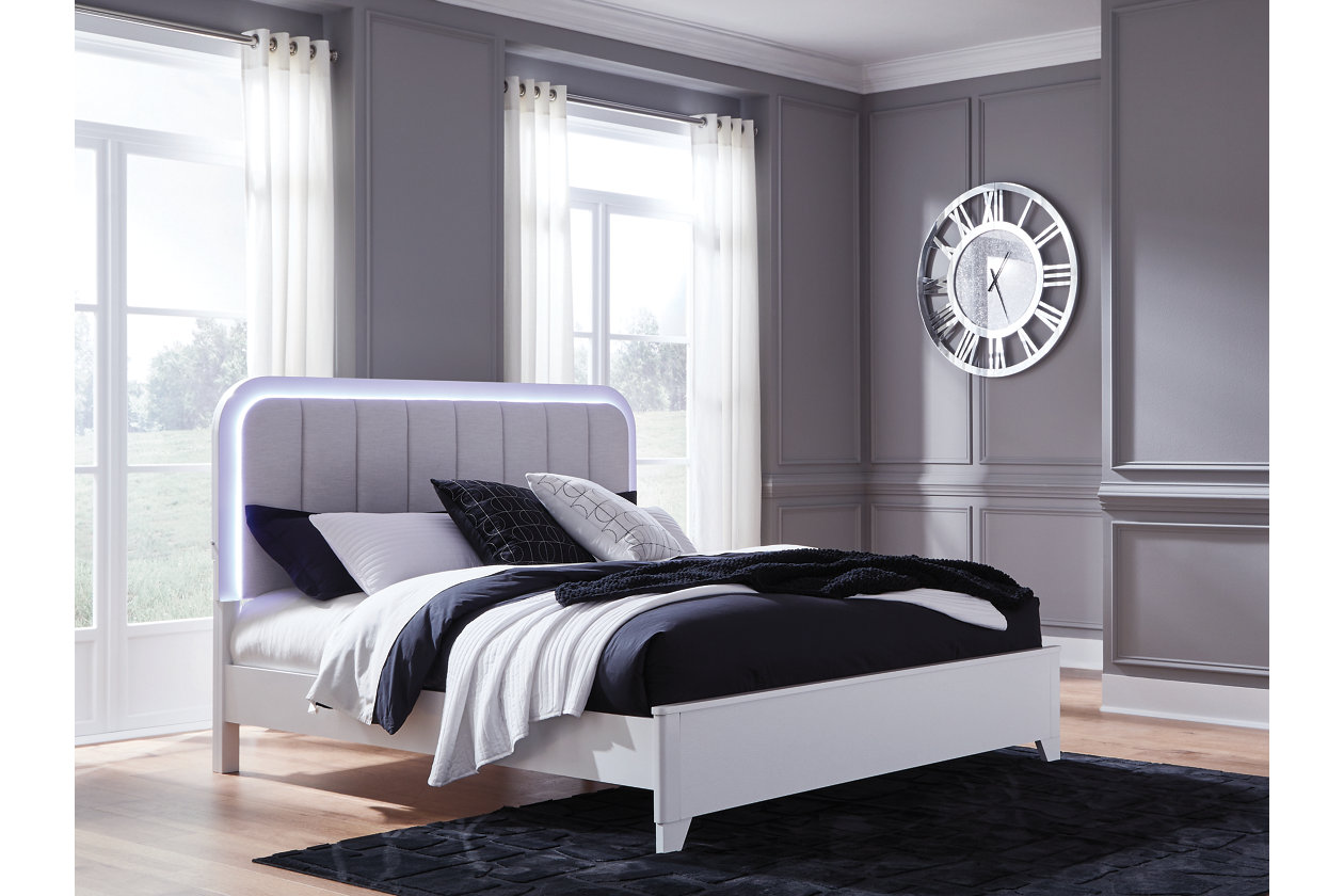 Jarlee King Upholstered Panel Bed