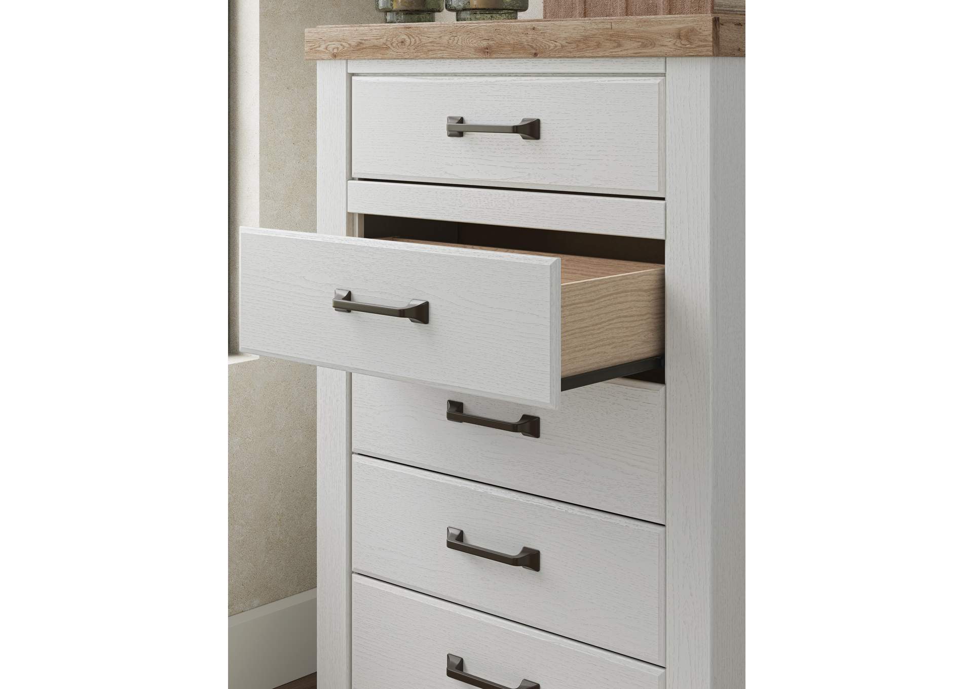 Savonport Chest of Drawers image 11
