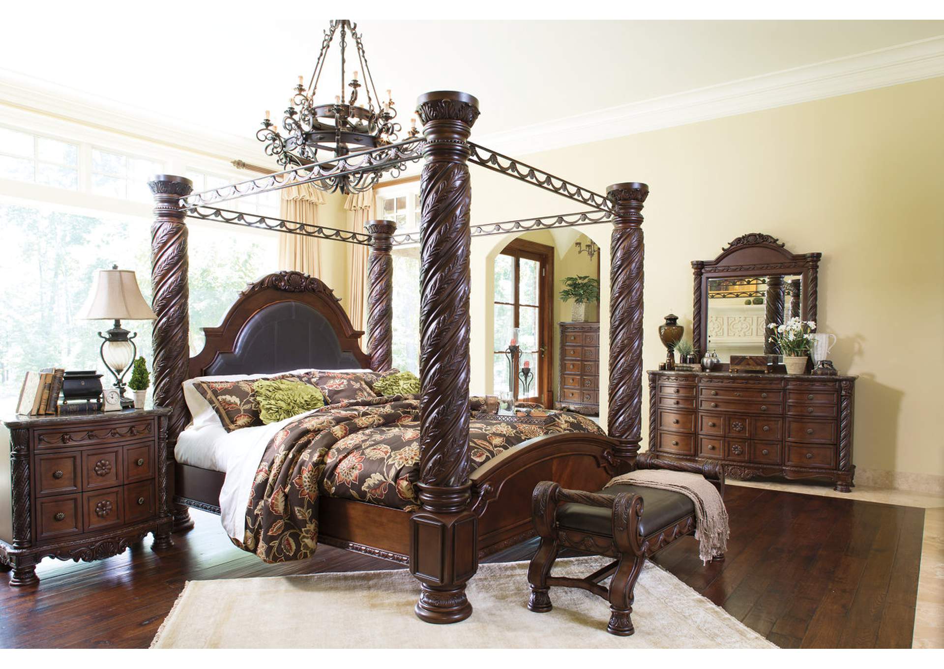 North Shore California King Poster Bed with Canopy