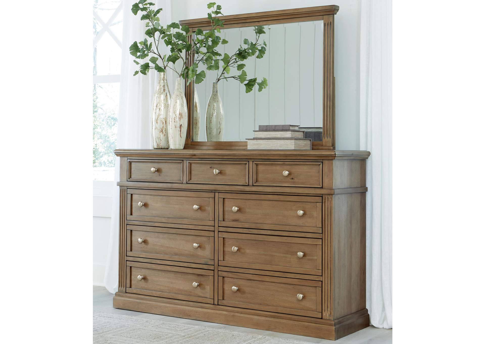 Mylarken Dresser and Mirror image 3