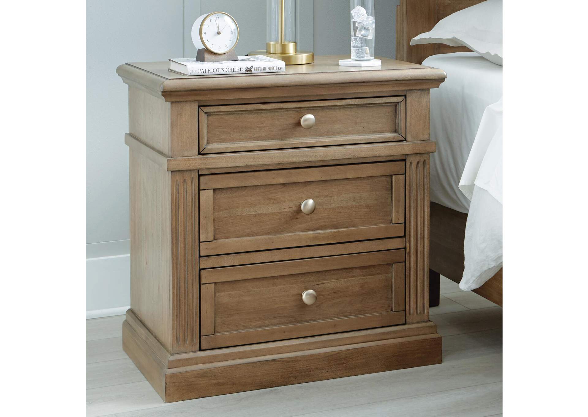 Mylarken Nightstand image 3