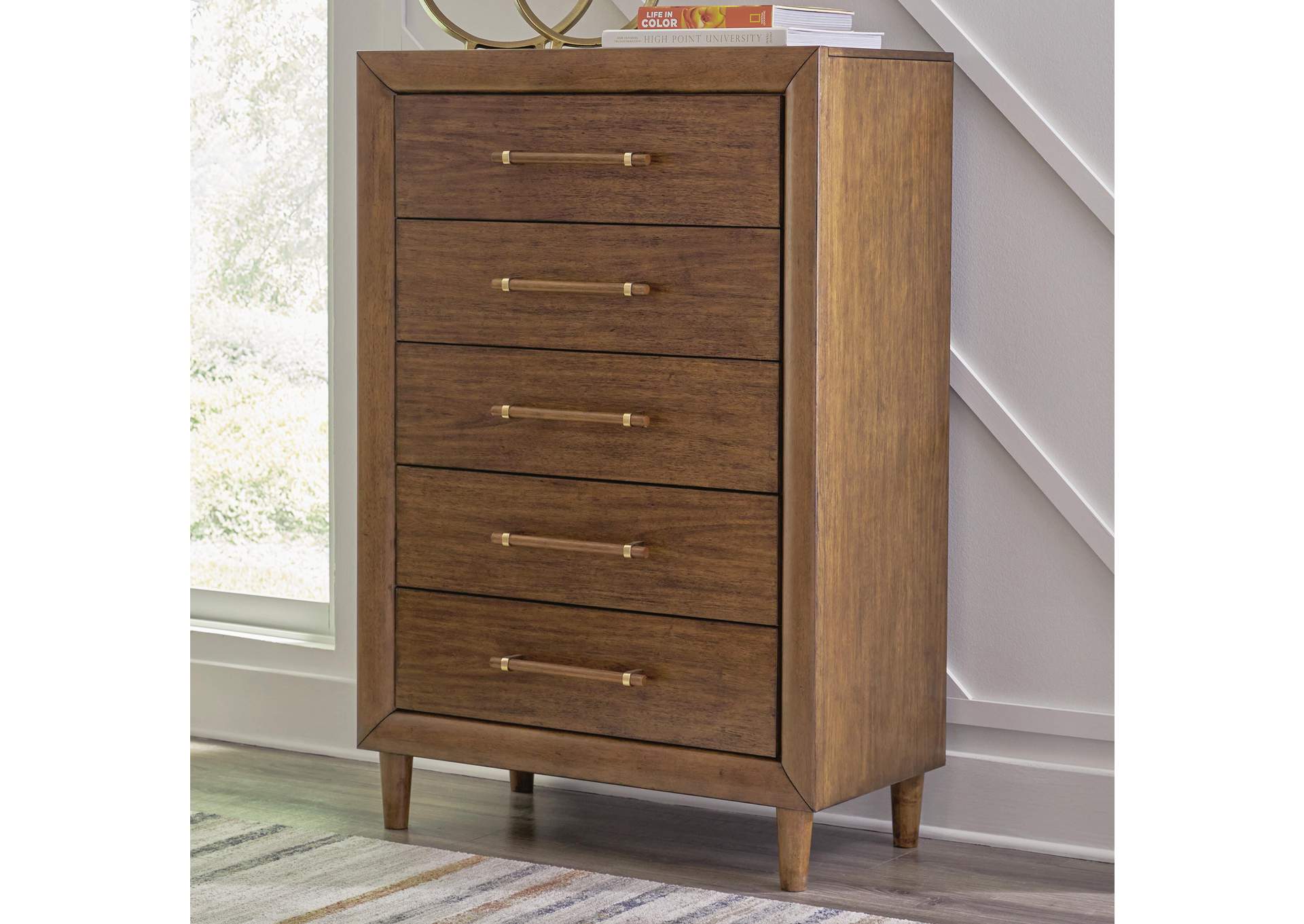 Lyncott Chest of Drawers image 5