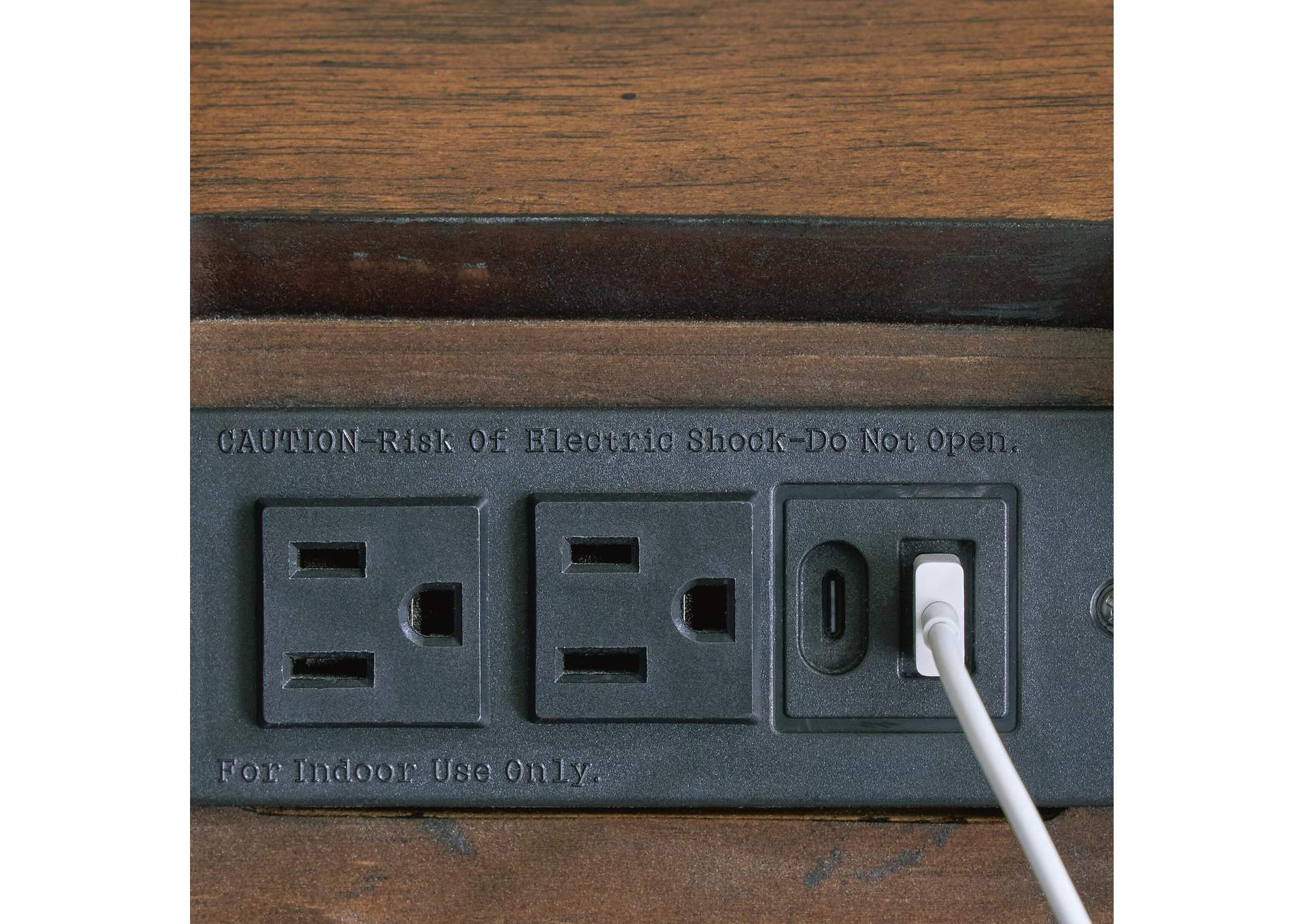 Lyncott Nightstand image 9